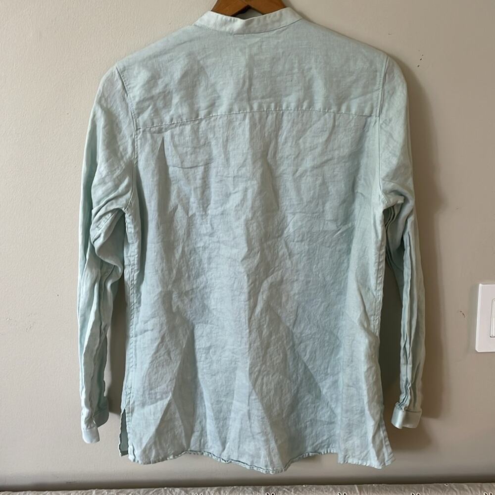 L.L BEAN Light Green Celadon 100% Linen Long Sleeve Button Down Size M - Picture 4 of 4